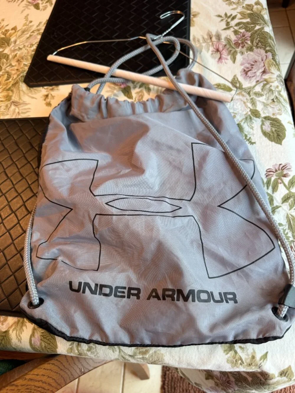Under Armour Ozsee Sackpack with Green Bay Packers Logo, Gray & Black